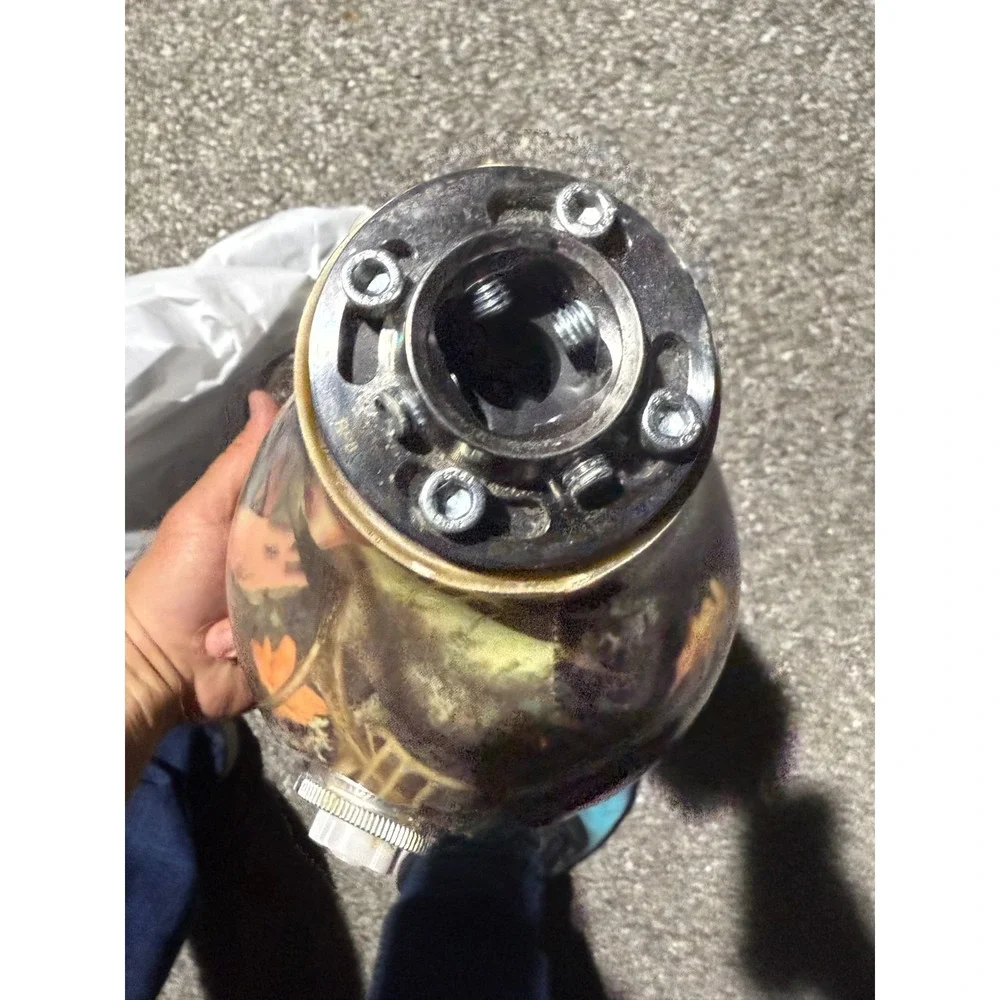 Camo Prosthetic Socket w/ Lyn Valve + 2 Össur Iceross Liners‎ – Display Only